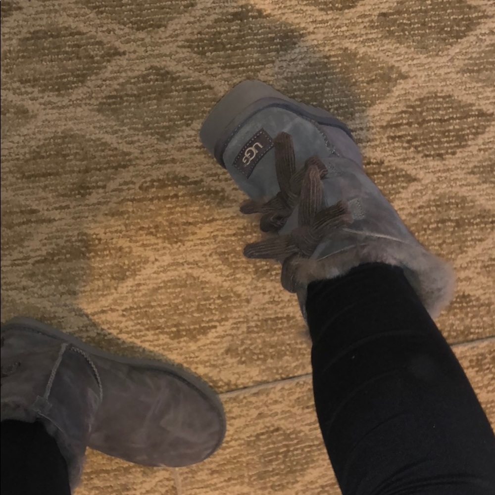 Ugg Boots - image 6
